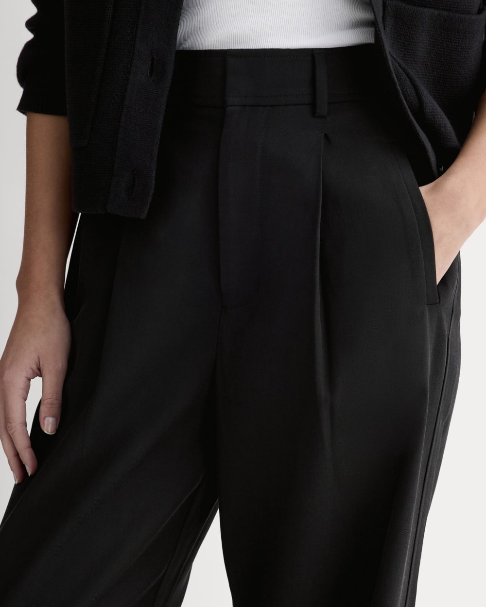 The Pleated Wide-Leg Pant | Black | 32" Inseam
