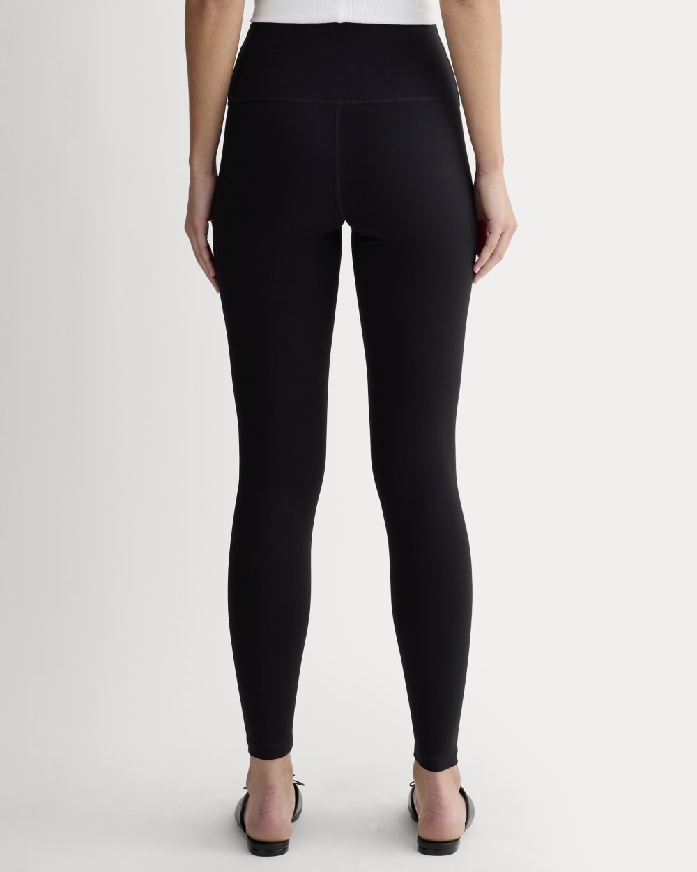 The Everyday Performance Legging | Black | 28" Inseam