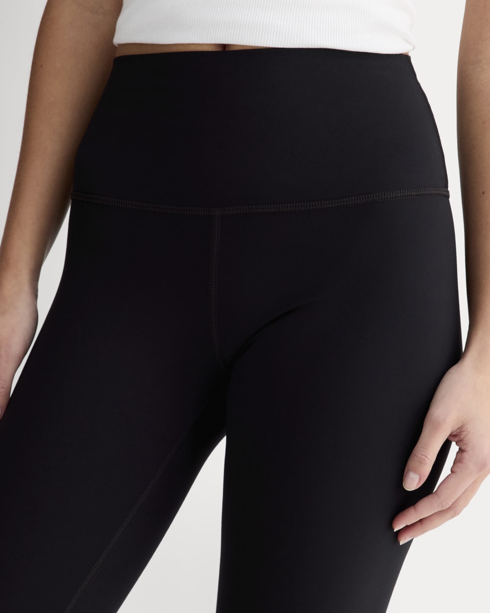The Everyday Performance Legging | Black | 28" Inseam